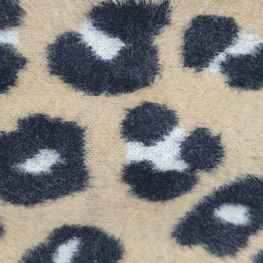 Lovecrazy leopard pullover - Picture 2 of 4